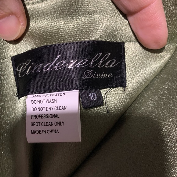 Prom Dress - Picture 6 of 6